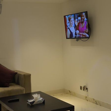 Silver City 2 Business Hotel Apartments เจดดาห์ ภายนอก รูปภาพ
