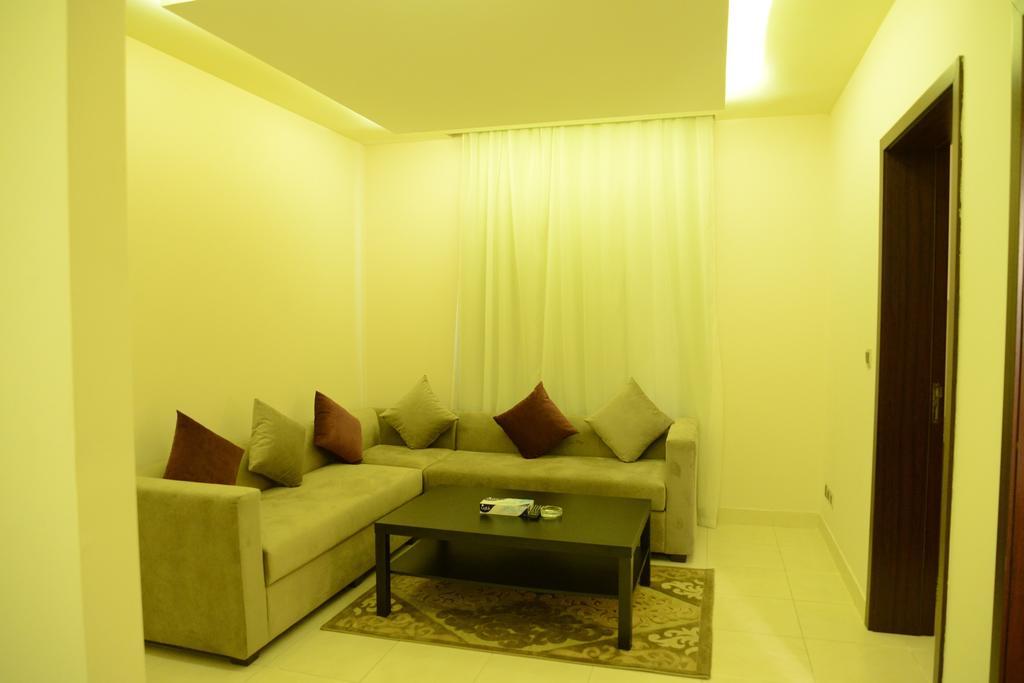 Silver City 2 Business Hotel Apartments เจดดาห์ ห้อง รูปภาพ