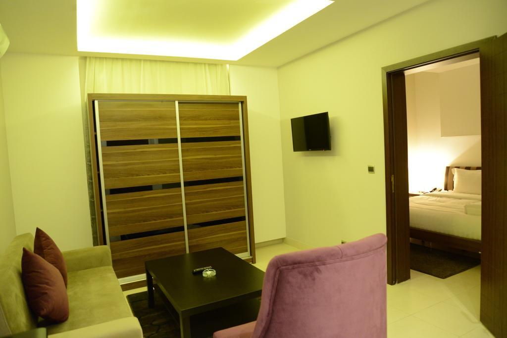 Silver City 2 Business Hotel Apartments เจดดาห์ ห้อง รูปภาพ